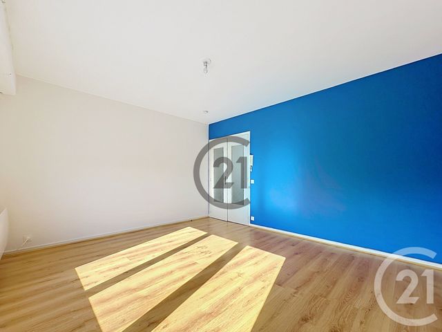 Appartement &agrave; louer - 2 pi&egrave;ces - 45 m2 - Sens - 89 - BOURGOGNE
