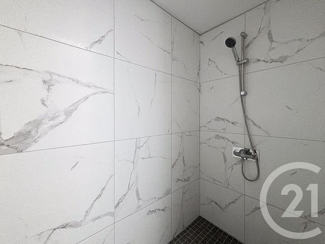 Appartement F3 &agrave; vendre - 3 pi&egrave;ces - 64,65 m2 - Sens - 89 - BOURGOGNE