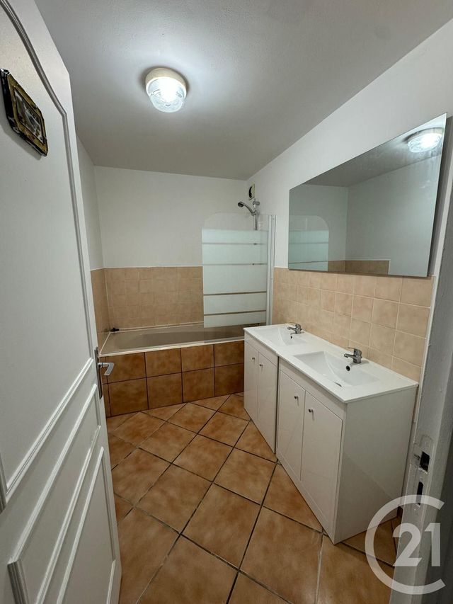 Immeuble &agrave; vendre - 491 m2 - St Denis Les Sens - 89 - BOURGOGNE