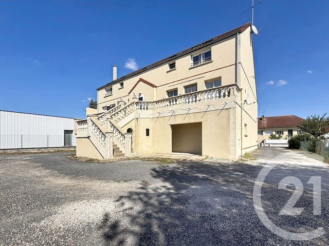 Immeuble à vendre ST DENIS LES SENS