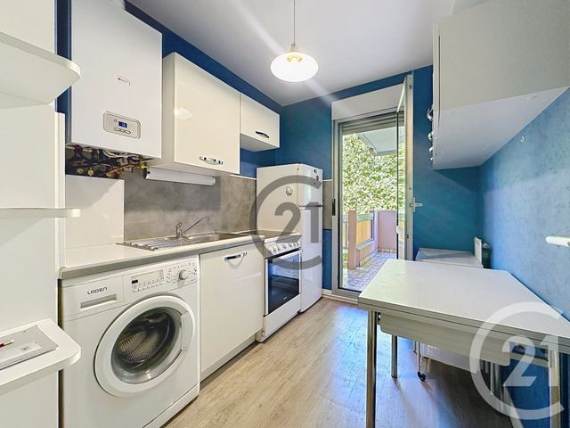 Appartement &agrave; louer - 2 pi&egrave;ces - 49 m2 - Sens - 89 - BOURGOGNE
