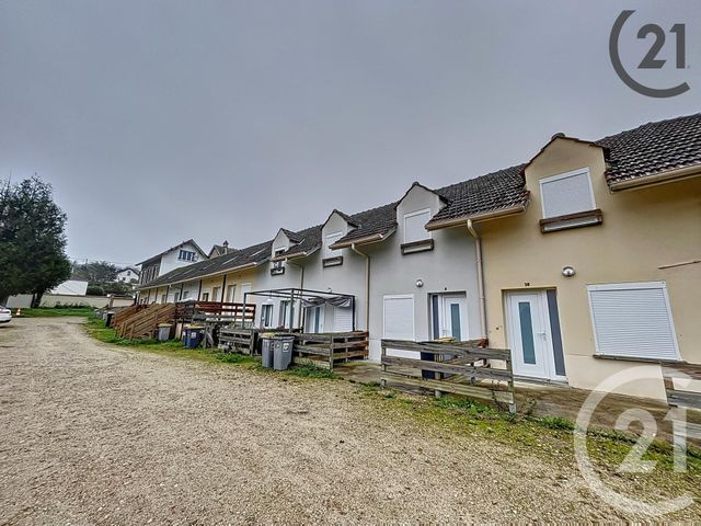 Appartement Duplex &agrave; louer - 3 pi&egrave;ces - 42 m2 - Pont Sur Yonne - 89 - BOURGOGNE