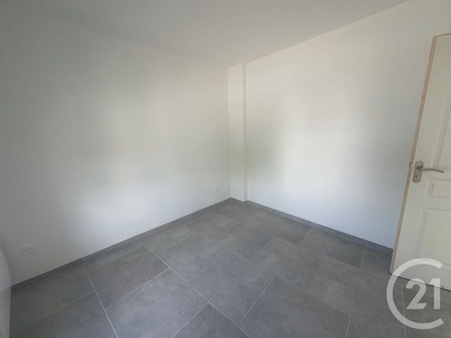 Appartement &agrave; louer - 2 pi&egrave;ces - 45,56 m2 - St Clement - 89 - BOURGOGNE