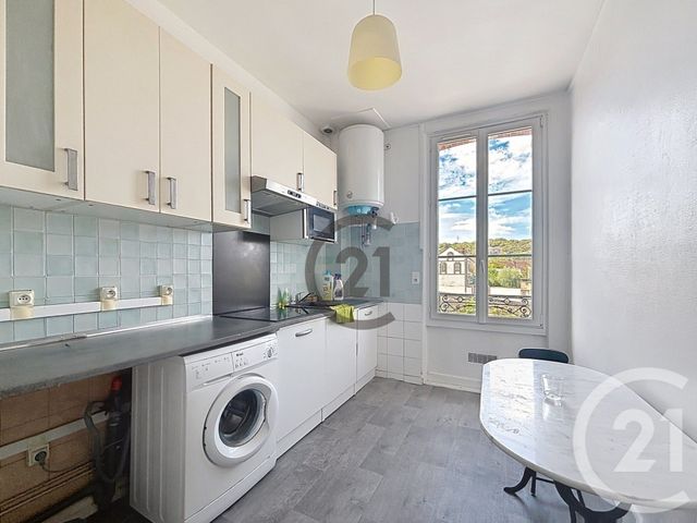 Appartement F3 &agrave; louer - 3 pi&egrave;ces - 49,06 m2 - Sens - 89 - BOURGOGNE