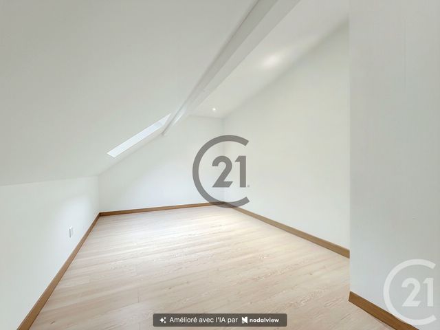Appartement F3 &agrave; louer - 3 pi&egrave;ces - 68 m2 - St Clement - 89 - BOURGOGNE