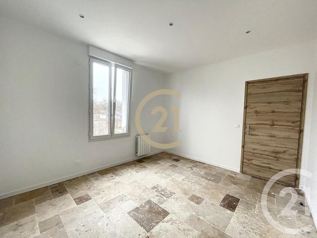 Maison &agrave; louer - 3 pi&egrave;ces - 69 m2 - Sens - 89 - BOURGOGNE