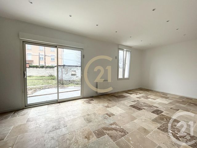 Maison &agrave; louer - 3 pi&egrave;ces - 69 m2 - Sens - 89 - BOURGOGNE