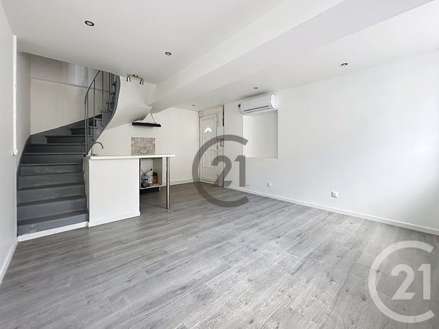 Appartement &agrave; louer - 3 pi&egrave;ces - 56,15 m2 - Veron - 89 - BOURGOGNE