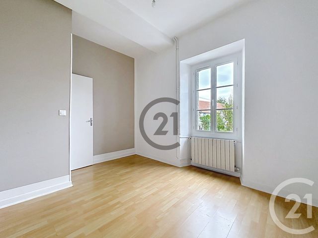 Maison &agrave; louer - 3 pi&egrave;ces - 60,04 m2 - Sens - 89 - BOURGOGNE