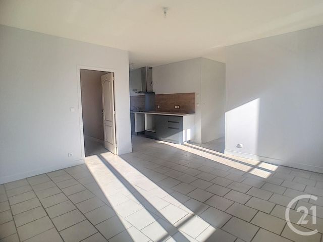 Appartement F3 &agrave; louer - 3 pi&egrave;ces - 50,60 m2 - Sens - 89 - BOURGOGNE