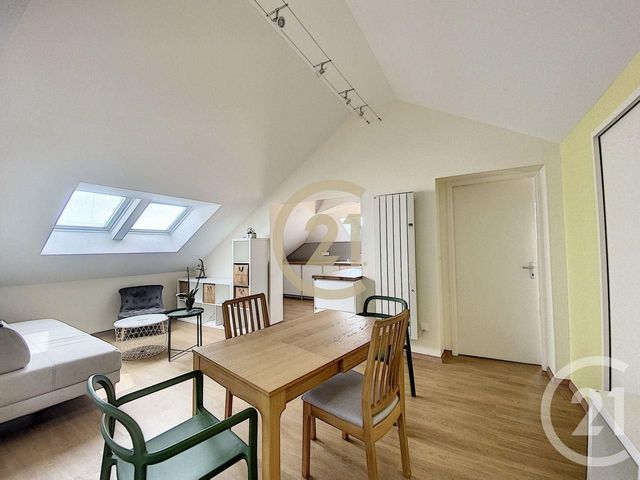 Appartement F3 &agrave; louer - 3 pi&egrave;ces - 56,50 m2 - Sens - 89 - BOURGOGNE