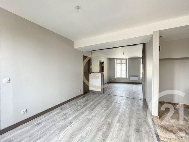 Appartement &agrave; louer - 2 pi&egrave;ces - 53,40 m2 - Villeneuve Sur Yonne - 89 - BOURGOGNE