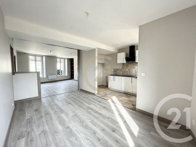 Appartement &agrave; louer - 2 pi&egrave;ces - 53,40 m2 - Villeneuve Sur Yonne - 89 - BOURGOGNE