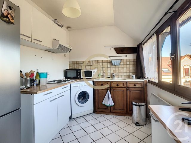 Appartement F2 &agrave; louer - 2 pi&egrave;ces - 51 m2 - Sens - 89 - BOURGOGNE