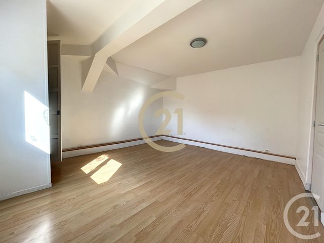 Appartement F3 &agrave; louer - 3 pi&egrave;ces - 59 m2 - Sens - 89 - BOURGOGNE