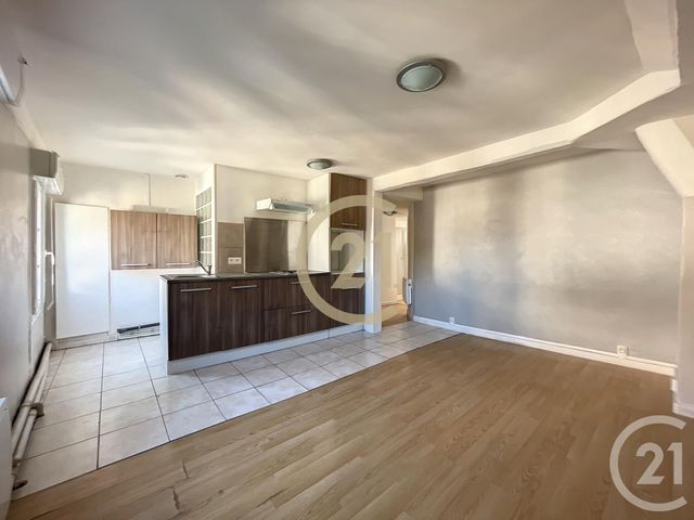 Appartement F3 &agrave; louer - 3 pi&egrave;ces - 59 m2 - Sens - 89 - BOURGOGNE