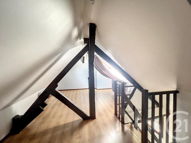 Appartement F2 &agrave; louer - 2 pi&egrave;ces - 35 m2 - Sens - 89 - BOURGOGNE