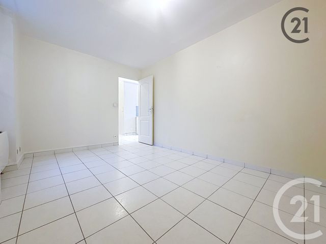 Appartement F2 &agrave; louer - 2 pi&egrave;ces - 45,13 m2 - Sens - 89 - BOURGOGNE