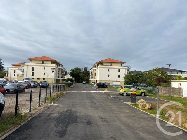 Parking à louer - Moulins Les Metz - 57 - LORRAINE