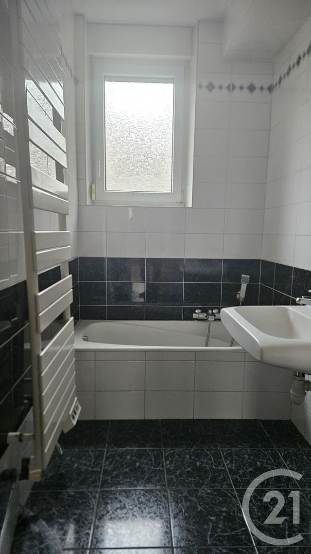 Appartement &agrave; louer - 4 pi&egrave;ces - 96,73 m2 - Metz - 57 - LORRAINE