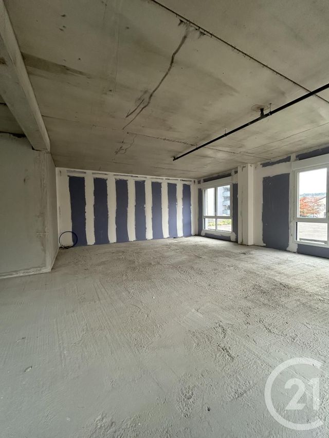 Appartement Local &agrave; louer - 1 pi&egrave;ce - 115 m2 - Le Ban St Martin - 57 - LORRAINE