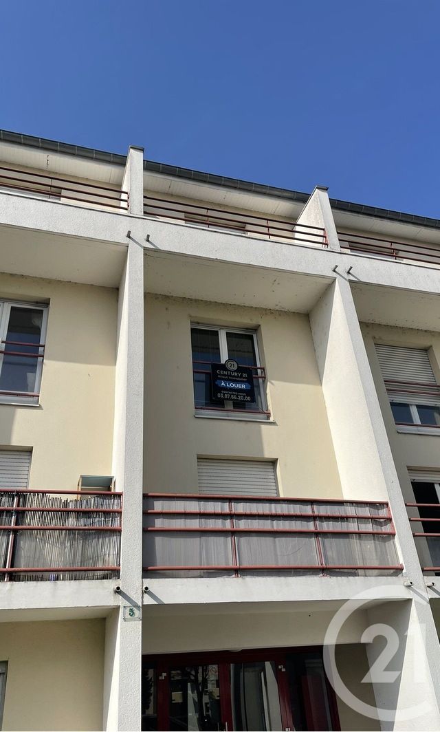 Appartement F1 &agrave; louer - 1 pi&egrave;ce - 18 m2 - Metz - 57 - LORRAINE
