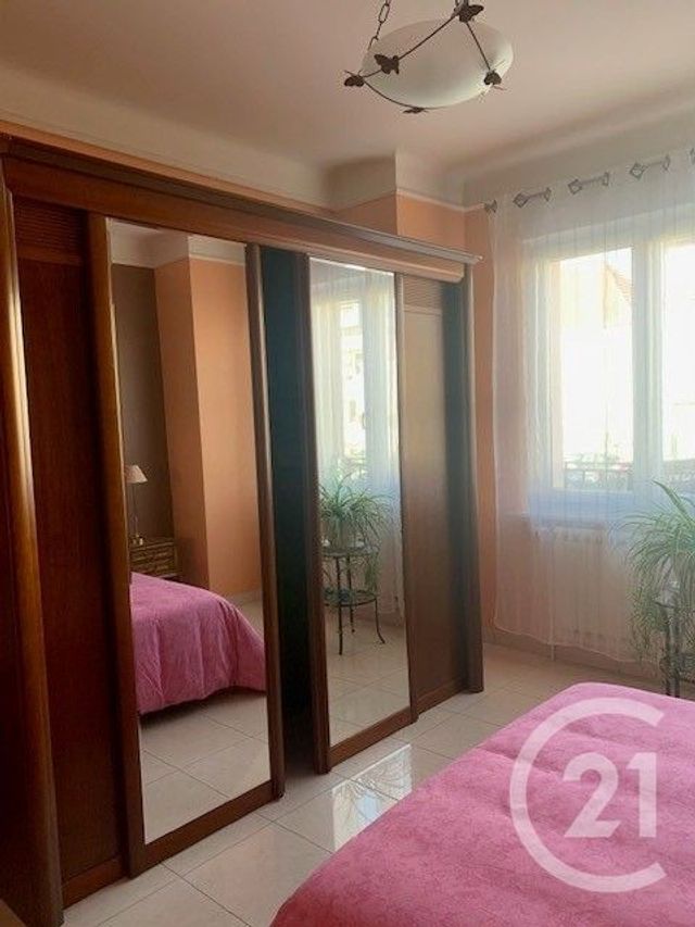 Appartement F4 à vendre - 4 pièces - 89,70 m2 - Moulins Les Metz - 57 - LORRAINE