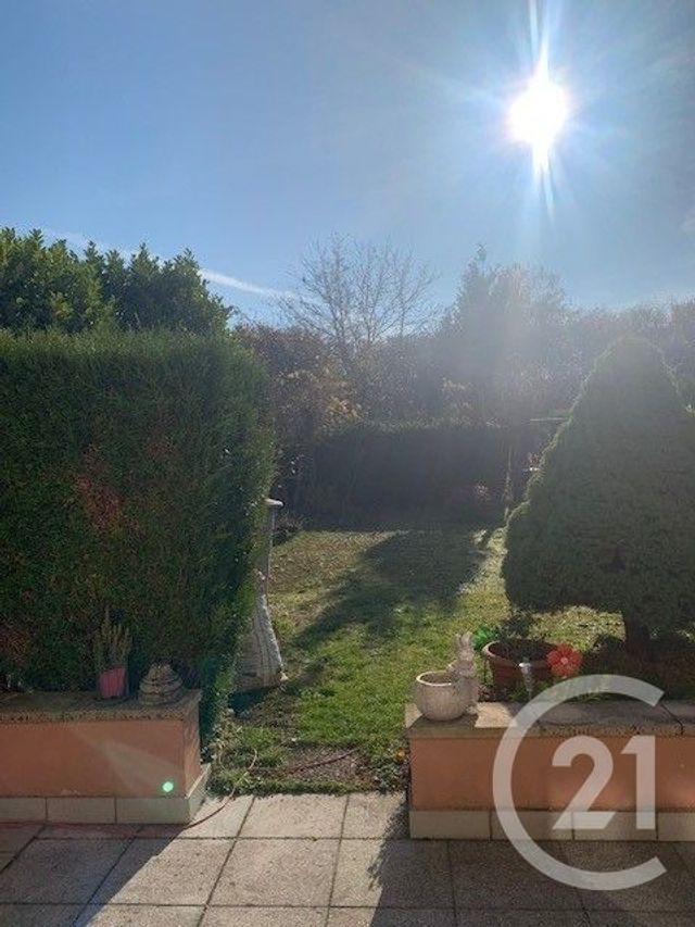 Appartement F4 à vendre - 4 pièces - 89,70 m2 - Moulins Les Metz - 57 - LORRAINE