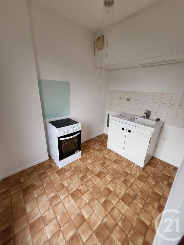 Appartement F2 &agrave; louer - 2 pi&egrave;ces - 46,89 m2 - Metz - 57 - LORRAINE