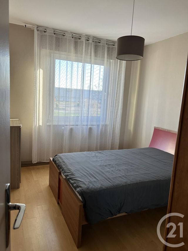 Appartement &agrave; louer - 4 pi&egrave;ces - 75 m2 - Maizieres Les Metz - 57 - LORRAINE