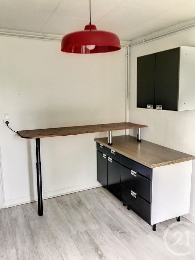Appartement F3 &agrave; louer - 3 pi&egrave;ces - 148 m2 - Clemery - 54 - LORRAINE