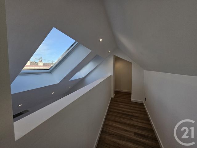 Maison &agrave; louer - 6 pi&egrave;ces - 125 m2 - Woippy - 57 - LORRAINE