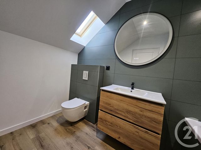 Maison &agrave; louer - 6 pi&egrave;ces - 125 m2 - Woippy - 57 - LORRAINE