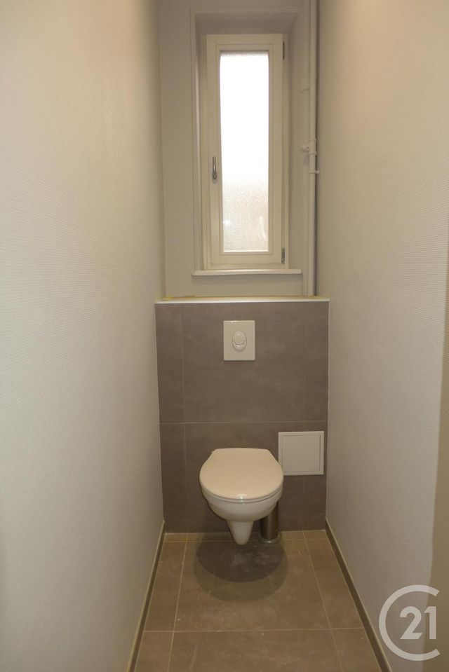 Appartement F4 &agrave; louer - 4 pi&egrave;ces - 108,54 m2 - Metz - 57 - LORRAINE