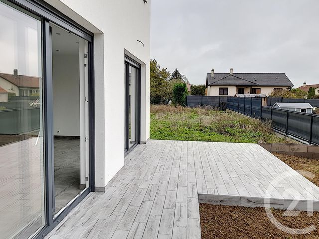 Maison &agrave; louer - 5 pi&egrave;ces - 137,37 m2 - Laquenexy - 57 - LORRAINE