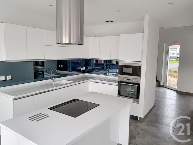 Maison &agrave; louer - 5 pi&egrave;ces - 137,37 m2 - Laquenexy - 57 - LORRAINE