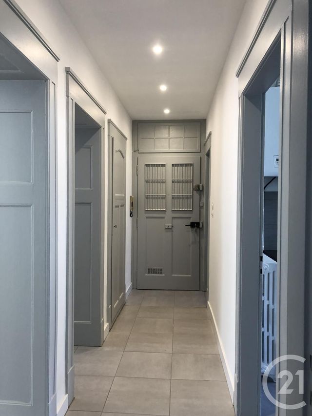 Appartement &agrave; louer - 3 pi&egrave;ces - 72 m2 - Metz - 57 - LORRAINE