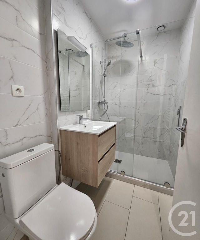 Appartement F1 &agrave; louer - 1 pi&egrave;ce - 25,52 m2 - Metz - 57 - LORRAINE