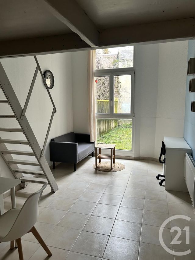 Appartement F1 &agrave; louer - 1 pi&egrave;ce - 18 m2 - Metz - 57 - LORRAINE