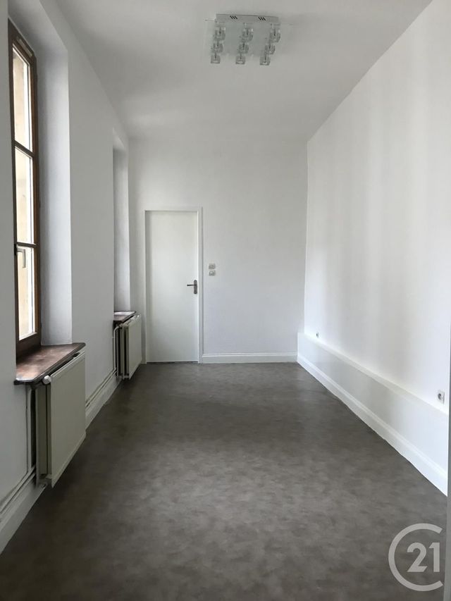 Appartement &agrave; louer - 2 pi&egrave;ces - 65,15 m2 - Metz - 57 - LORRAINE