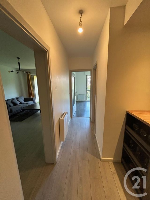 Appartement &agrave; louer - 2 pi&egrave;ces - 42,03 m2 - Montigny Les Metz - 57 - LORRAINE