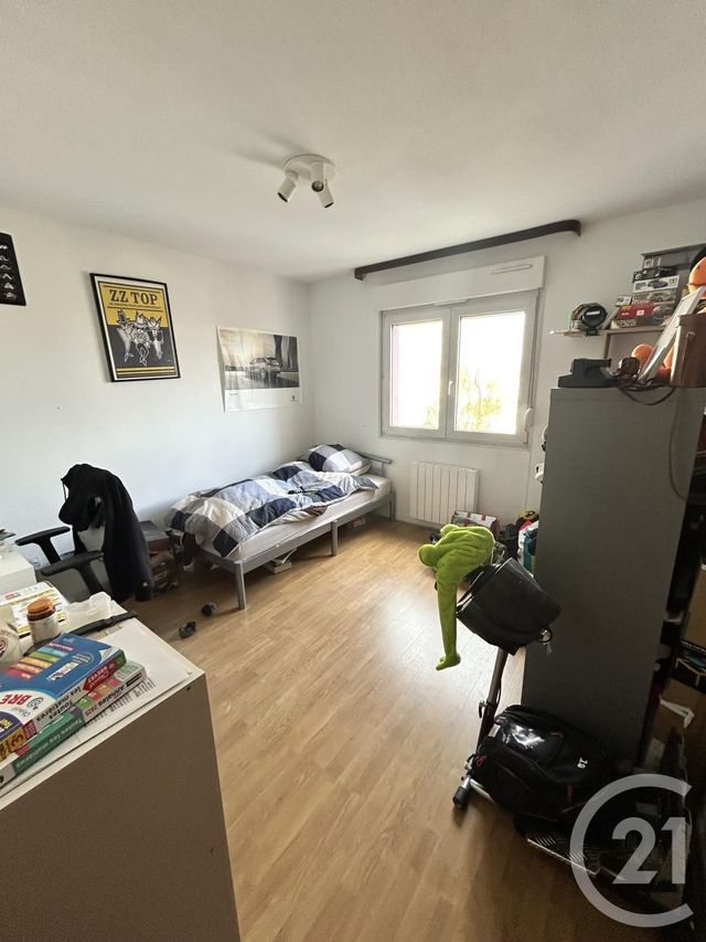 Appartement &agrave; louer - 3 pi&egrave;ces - 63,99 m2 - Maizieres Les Metz - 57 - LORRAINE