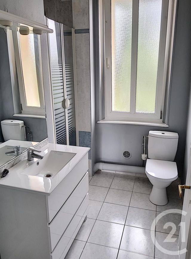 Appartement F2 &agrave; louer - 2 pi&egrave;ces - 42,87 m2 - Montigny Les Metz - 57 - LORRAINE