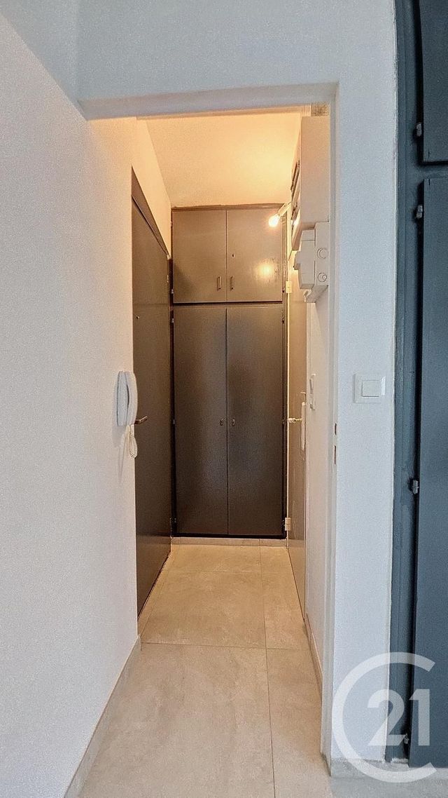 Appartement F1 &agrave; louer - 1 pi&egrave;ce - 24 m2 - Montigny Les Metz - 57 - LORRAINE