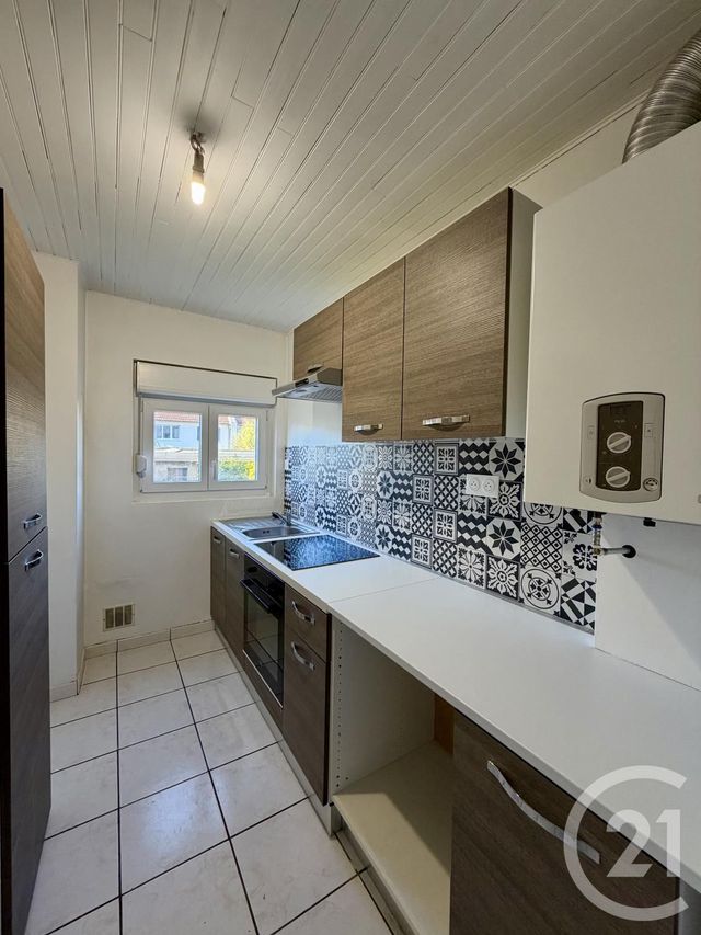 Appartement F3 &agrave; louer - 3 pi&egrave;ces - 59 m2 - Montigny Les Metz - 57 - LORRAINE