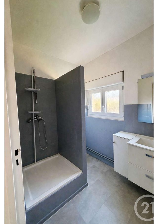 Appartement F3 &agrave; louer - 3 pi&egrave;ces - 59 m2 - Montigny Les Metz - 57 - LORRAINE