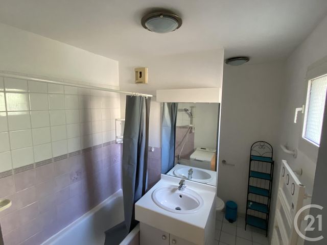 Appartement F1 &agrave; louer - 1 pi&egrave;ce - 26,42 m2 - Metz - 57 - LORRAINE