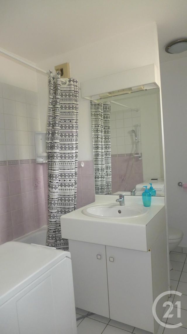 Appartement F1 &agrave; louer - 1 pi&egrave;ce - 26,42 m2 - Metz - 57 - LORRAINE