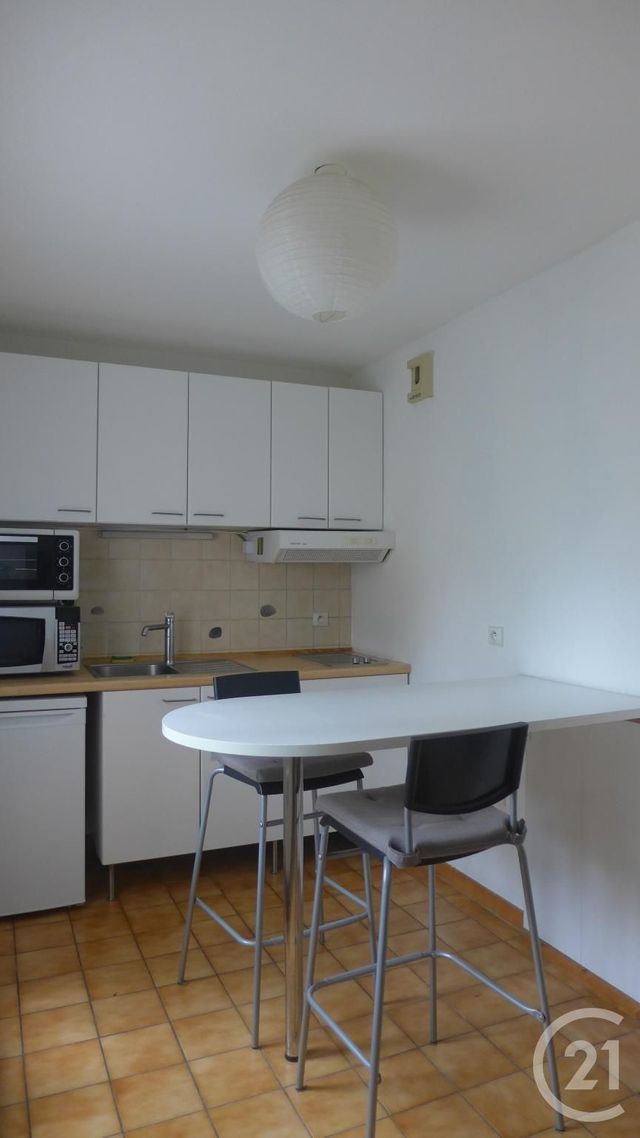 Appartement F1 &agrave; louer - 1 pi&egrave;ce - 26,42 m2 - Metz - 57 - LORRAINE