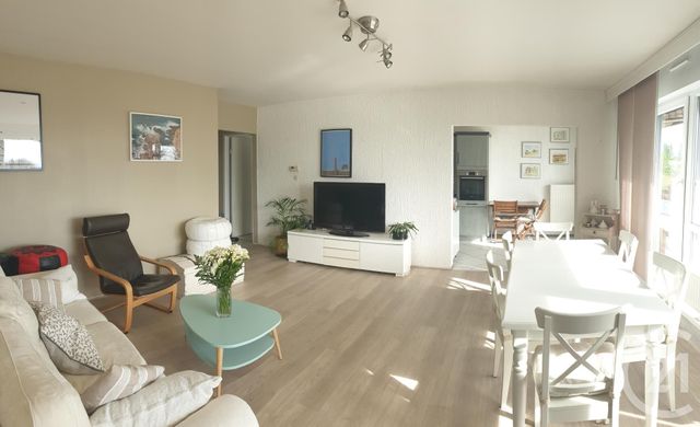 Appartement F4 &agrave; louer - 4 pi&egrave;ces - 100 m2 - Metz - 57 - LORRAINE